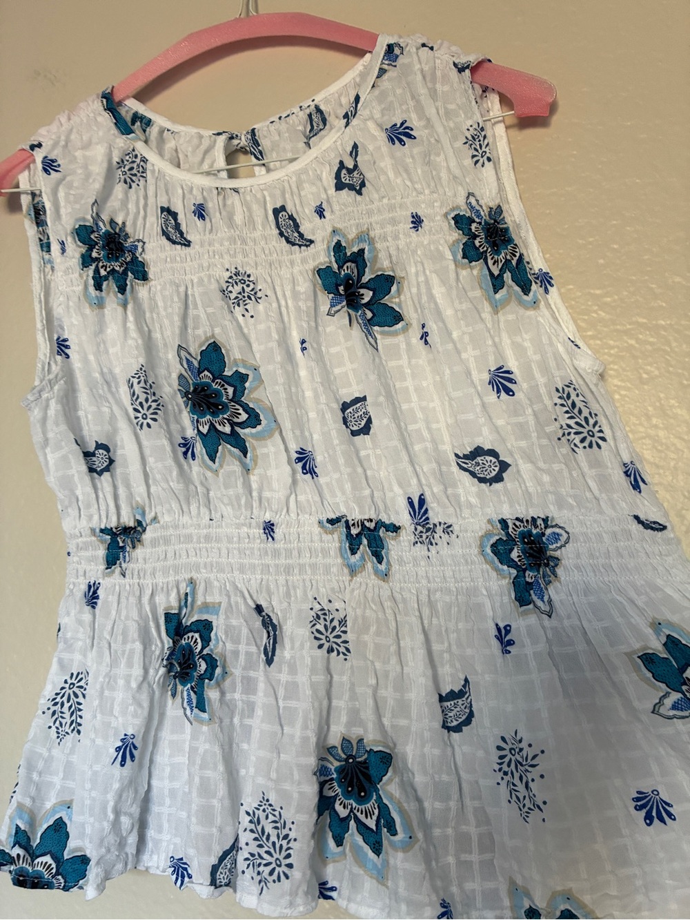 Unbranded Cotton-Blend White Sleeveless Peplum Top with Blue Floral Print Boho - Picture 2 of 7
